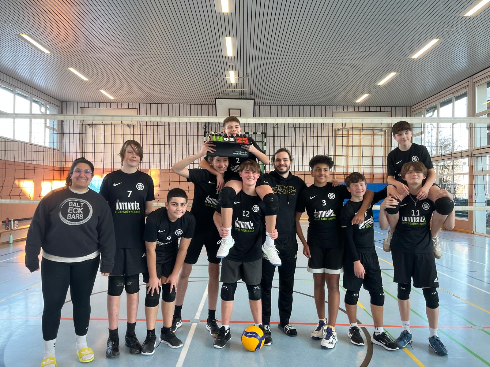 U16m_B3.jpg